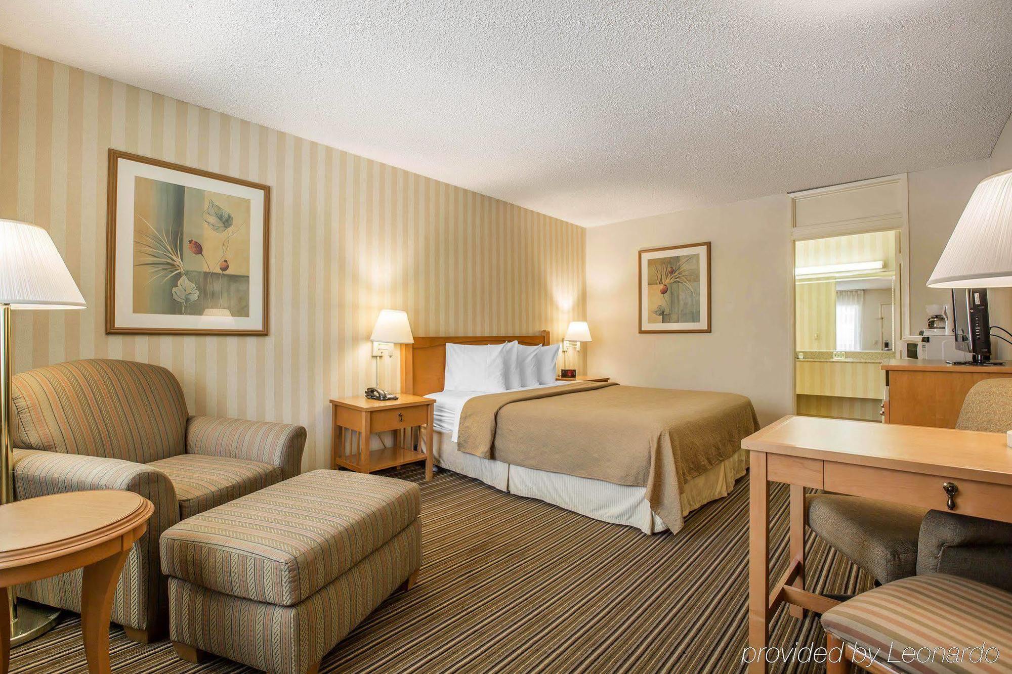 Travelodge By Wyndham Palm Springs Exterior photo